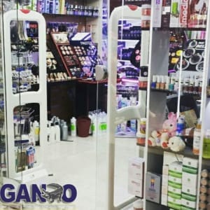 گیت فروشگاهی لوازم آرایشی
